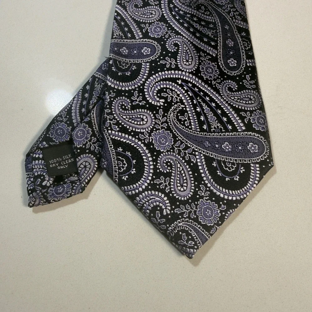Pronto Uomo Tie Mens OS Purple Black Excellent Silk Paisley Woven Jacquard New